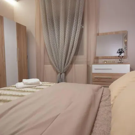 Ferienhaus το άλλο σπίτι... Aridaía