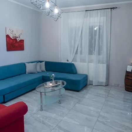 το άλλο σπίτι... Vakantiehuis Aridaía